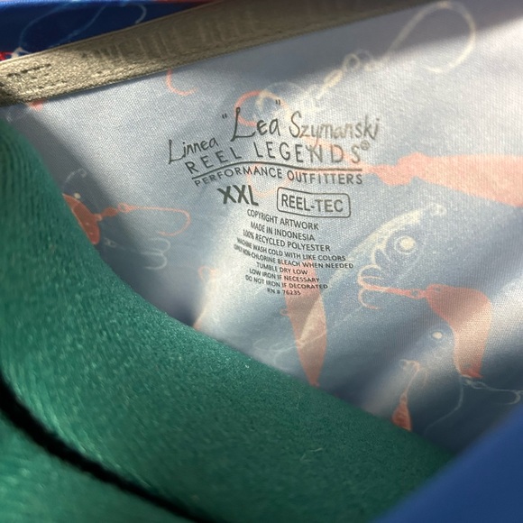 Reel Legends Linnea Szymanski Size XXL/ S/ Short Sleeve Blue Fish Shirt - Picture 5 of 5